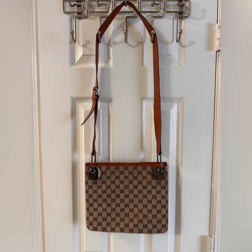 Gucci Brown and Tan crossbody Bag - Picture 3 of 16